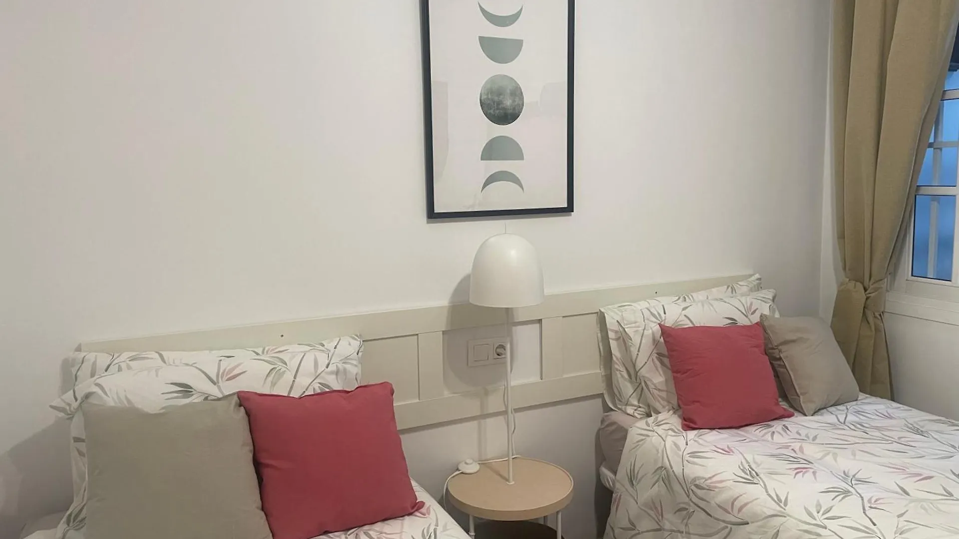 Laguna Center Apartment Fuengirola